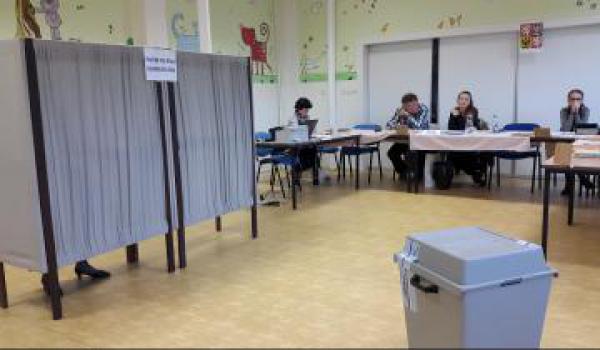 Správní odbor hledá dobrovolníky do volebních komisí