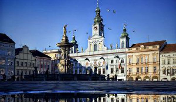 Prohlášení Statutárního města České Budějovice k hodnotám svobody, demokracie a otevřenosti