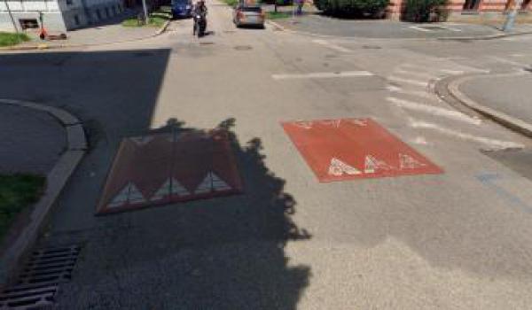 Odstranění zpomalovacích polštářů