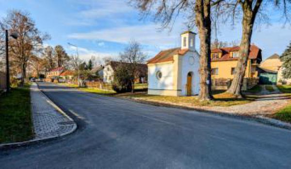 Obyvatelé části osady Kaliště mají nový vodovod i kanalizaci