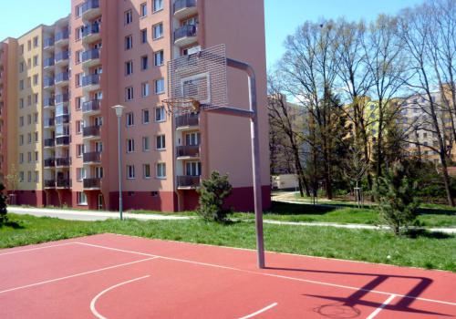 Koš na basketbal