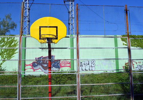 Koš na basketbal
