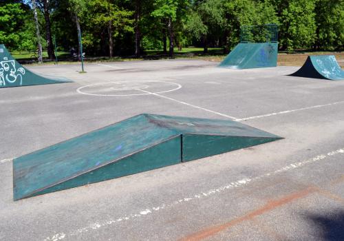 Skateboardová překážka II